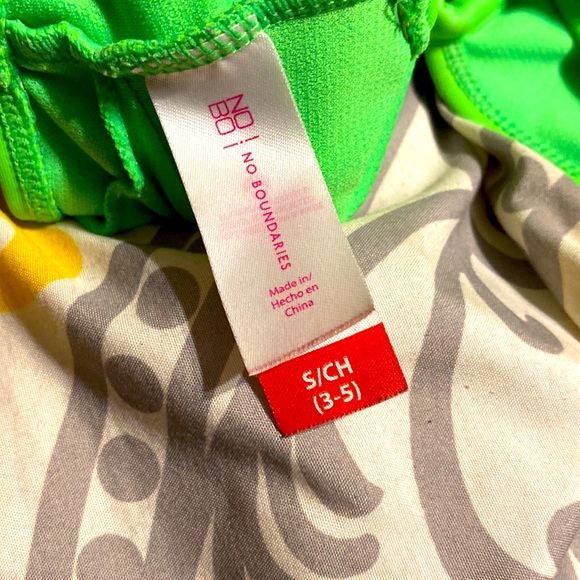 Bathing suit top - Picture 3 of 3